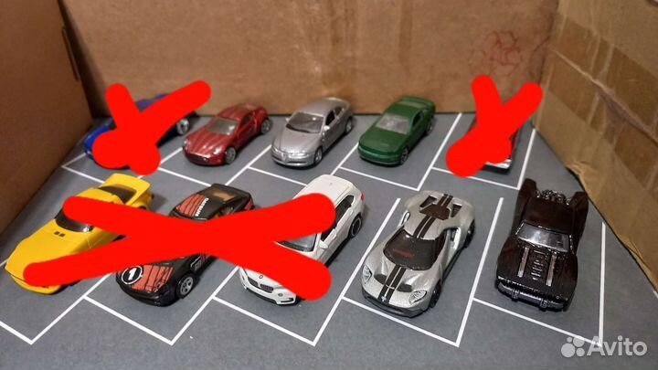 Hot wheels, Matchbox по 150
