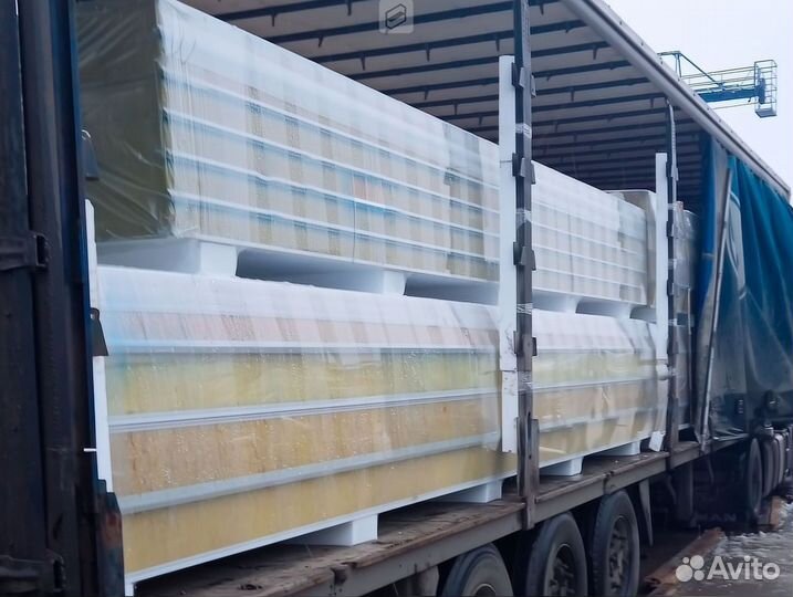 Сендвич панели разных видов