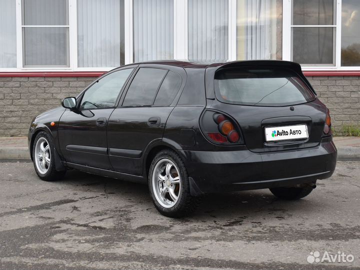 Nissan Almera 1.5 МТ, 2004, 282 248 км