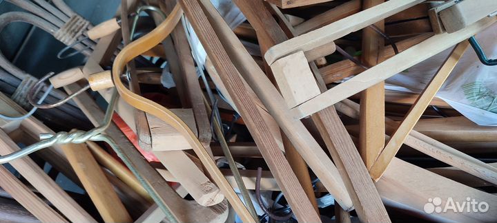 Вешалки плечики деревянные