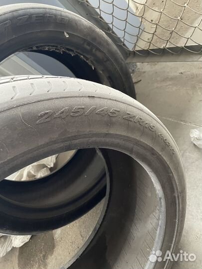 Pirelli P Zero 245/45 R19 102Y