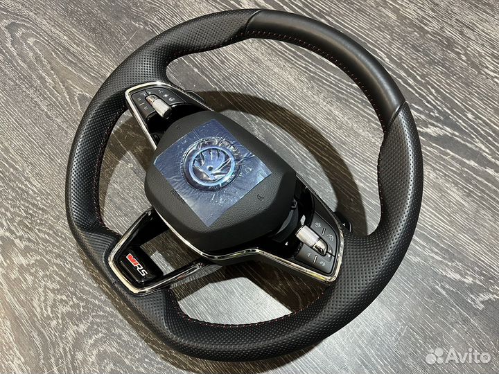 Спорт руль VRS skoda 2021 MQB