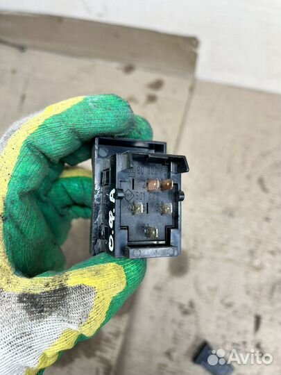 Блок кнопок подогрева сидений Opel Frontera A 1992