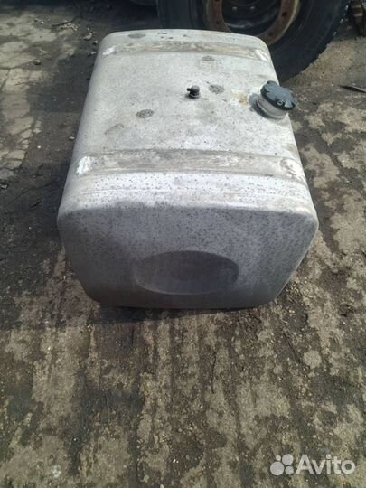 Топливный бак MAN TGX 2008