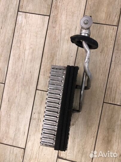 Радиатор кондиционера Kia Spectra седан 1.6 2001