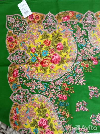 Павловопосадский шерстяной платок