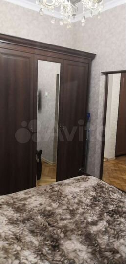 3-к. квартира, 70 м², 1/2 эт.