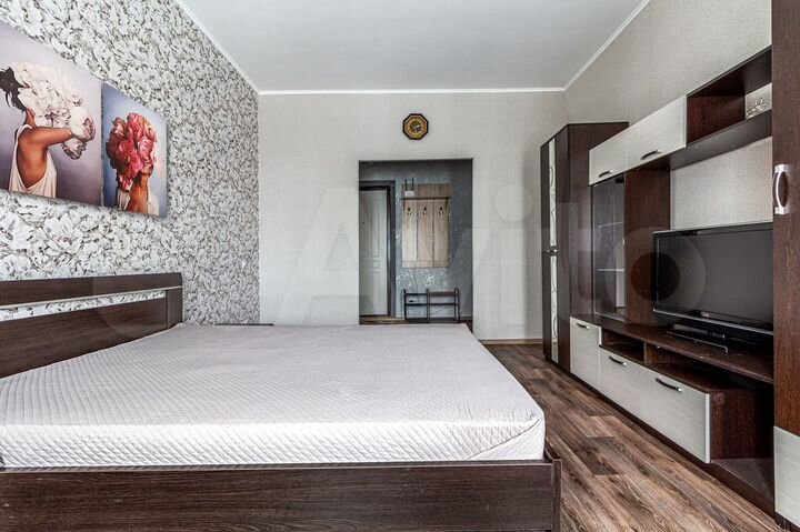 1-к. квартира, 48 м², 3/9 эт.