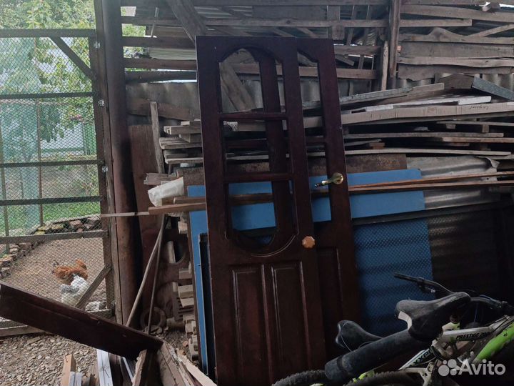 Дверь деревянная бу