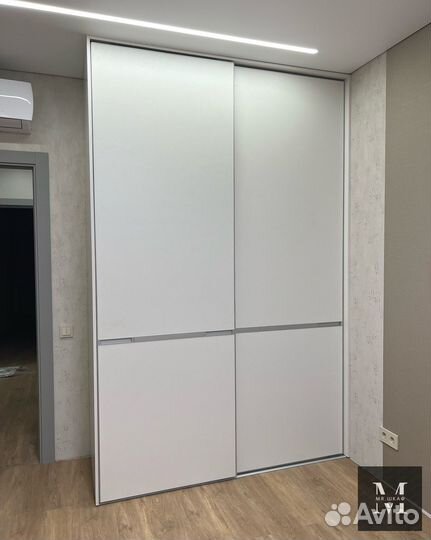 Красивый шкаф купе