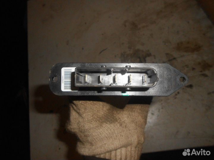 Резистор отопителя (Hyundai Grand Santa FE)