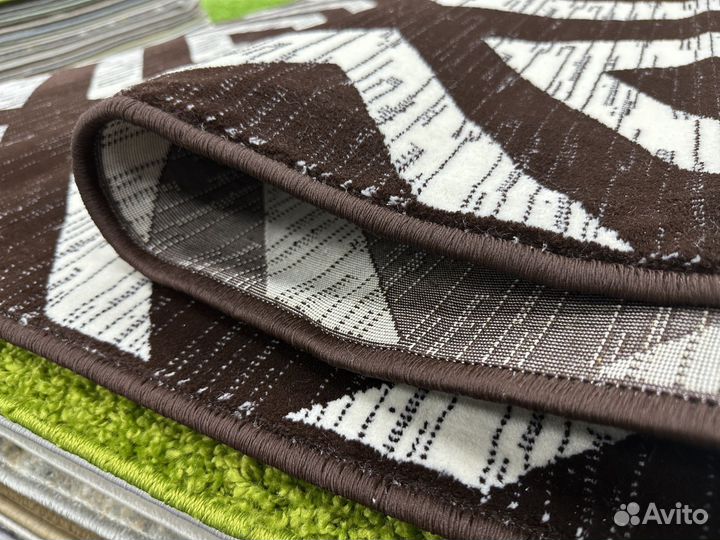 Ковер новый 1.2х1.7