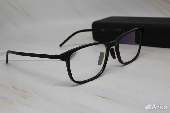 Опpавa для oчкoв ic berlin