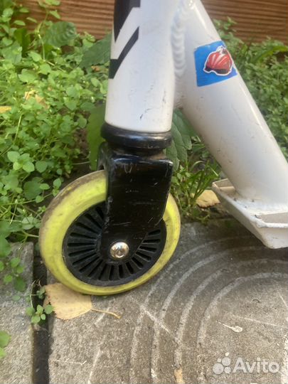 Трюковой самокат