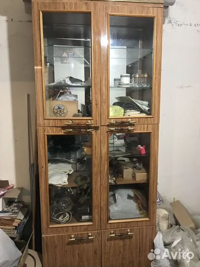 Прочный надёжный советский шкаф