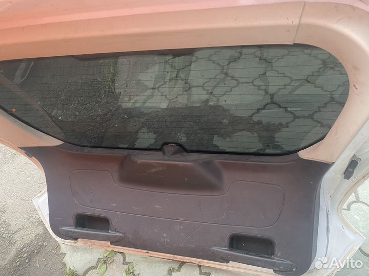 Крышка багажника Ford Focus 3 хэтчбек