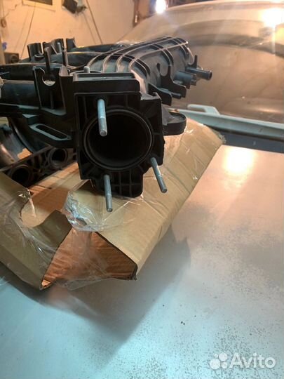 Коллектор впускной LADA гранта калина приора