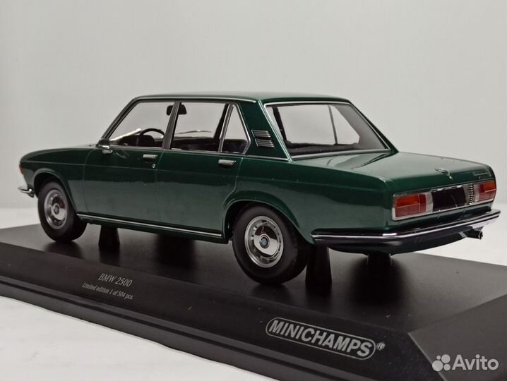 Bmw 2500 - 1968 Green 1:18 Minichamps