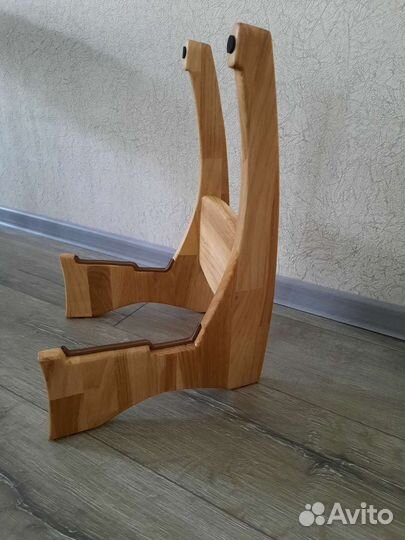 Стойка для гитары