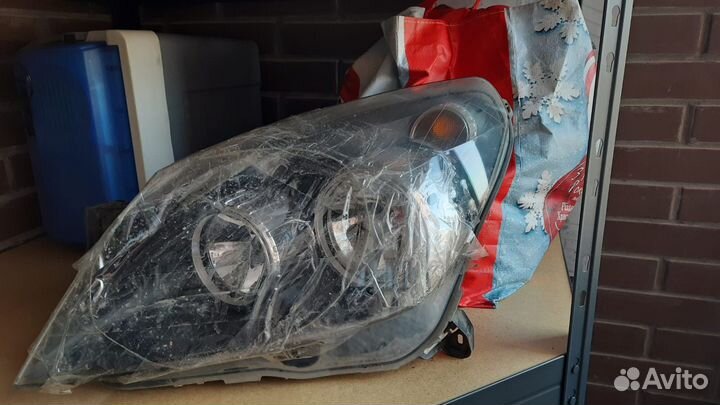 Фара левая opel astra h (разбито стекло)