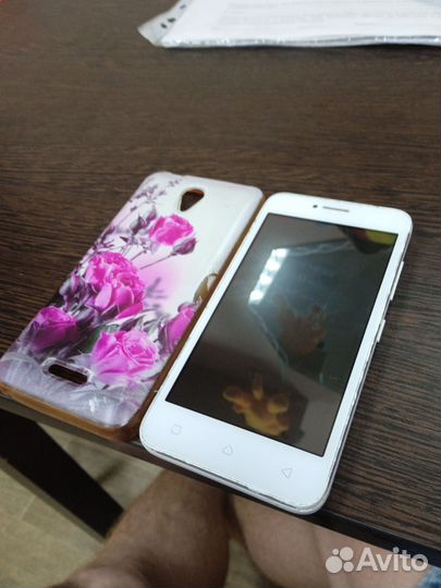 Lenovo Vibe B, 8 ГБ