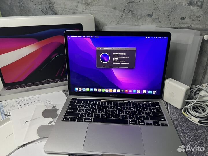 MacBook Pro 13 2022 M2 Гарантия 8/256Gb 250 цикл