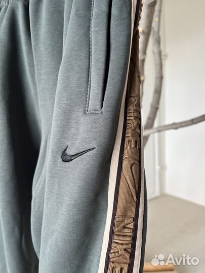 Спортивный костюм Nike на флисе