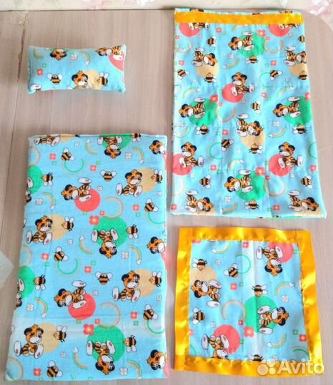 Мебель кукольная и кукла