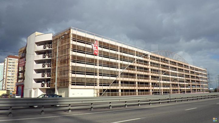 Машиноместо, 14 м²