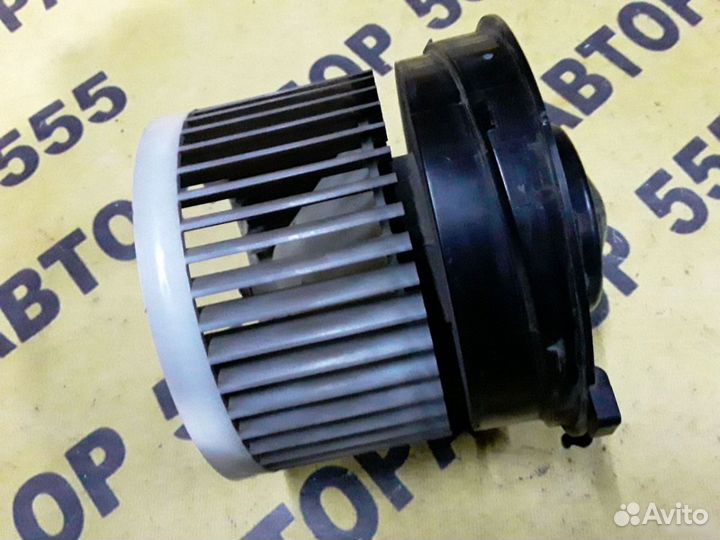 Моторчик отопителя Nissan Qashqai J10