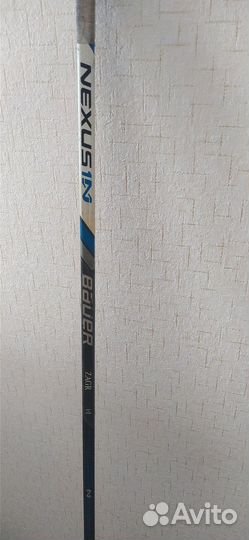 Клюшка хоккейная Бауэр левый правый хват