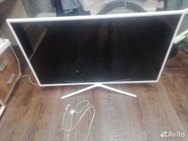 Телевизор SMART tv