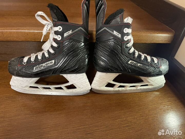 Хоккейные коньки bauer