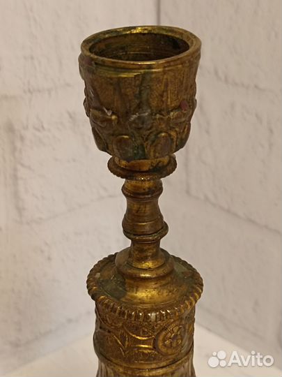 Подсвечник бронзовый на камне