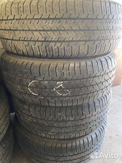 Michelin Agilis 215/65 R16 113G