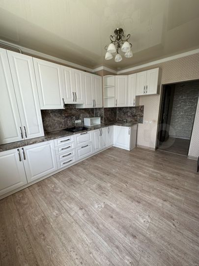 2-к. квартира, 66 м², 4/9 эт.