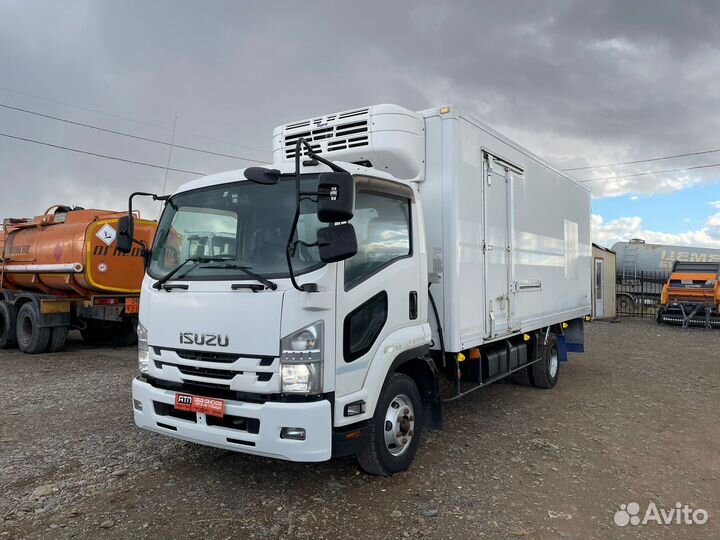Isuzu Forward (F-Series), 2015