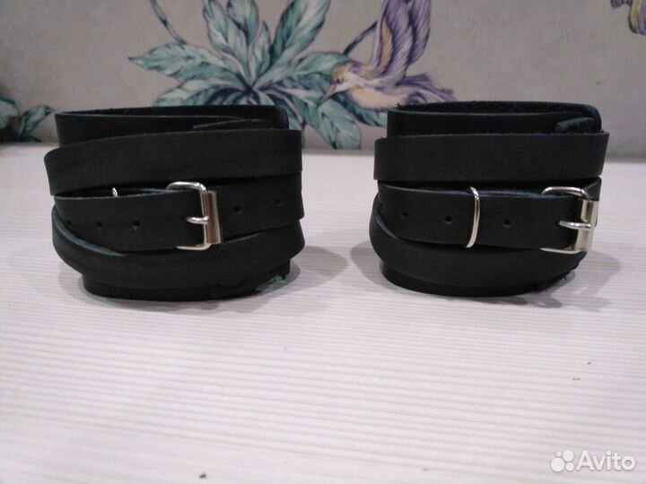 Напульсник кожаный