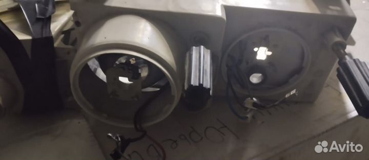 Фара левая ваз 2110