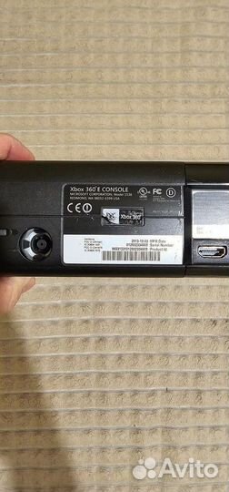 Xbox 360 E, прошитый, 500 GB, 2 джойстика