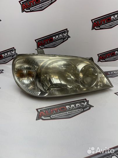 Фара правая Kia Carnival 2002-2006