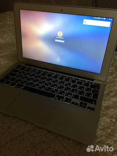 Apple MacBook Air 11 2011