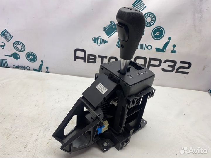 Селектор АКПП Ford Focus 2 shda 2011