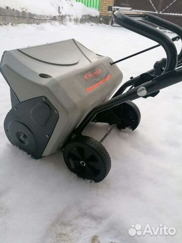 Снегоуборщик электрический