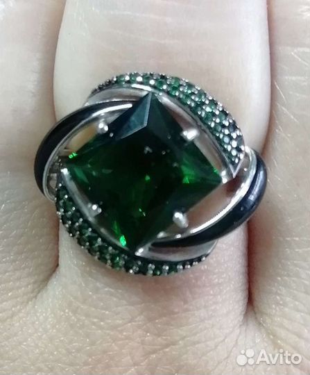 Серебряное кольцо