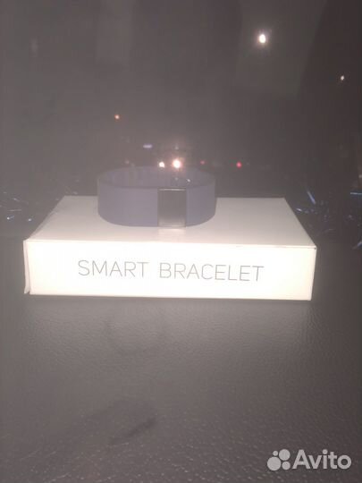 Смарт браслет