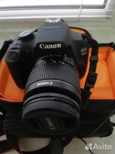 Цифровая видеокамера Canon