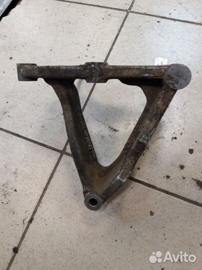 Кронштейн вспомогательных агрегатов Opel Antara 1