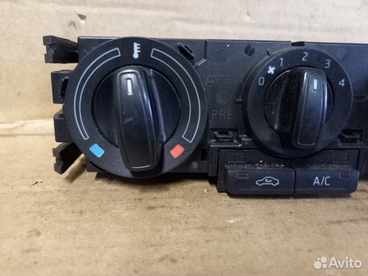Блок управления климат-контролем Skoda Rapid
