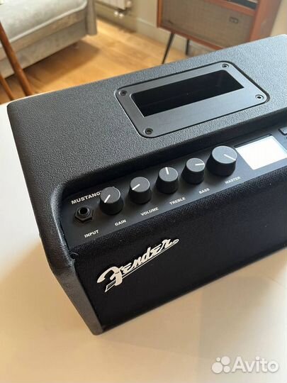 Комбоусилитель Fender Mustang GT 40